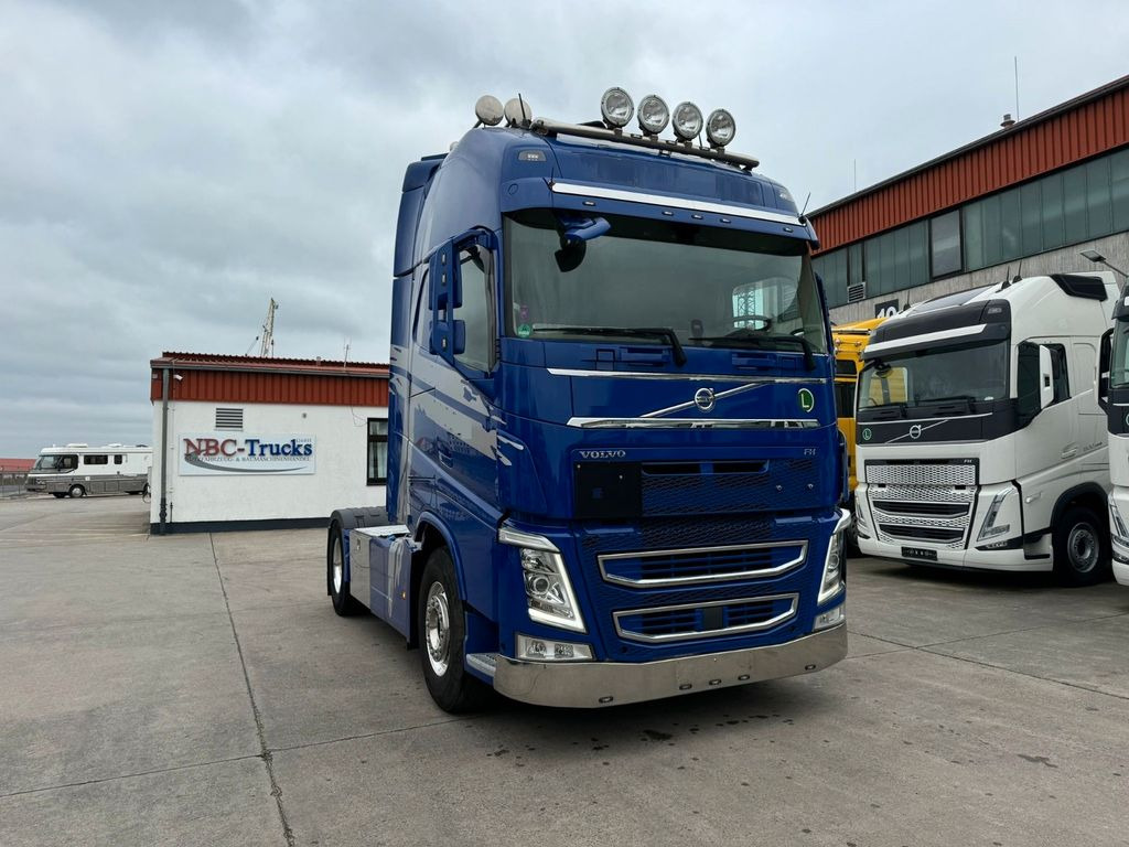 Volvo FH 540 XL *ADR*LEDER * TOP* STANDKLIMA * - Tractor unit: picture 1 Volvo FH 540 XL *ADR*LEDER * TOP* STANDKLIMA * - Tractor unit: picture 1