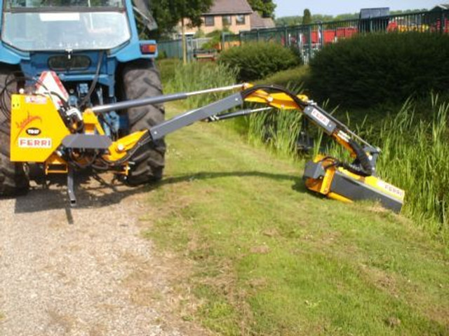 Ferri arm-klepelmaaiers - Garden mower: picture 1 Ferri arm-klepelmaaiers - Garden mower: picture 1