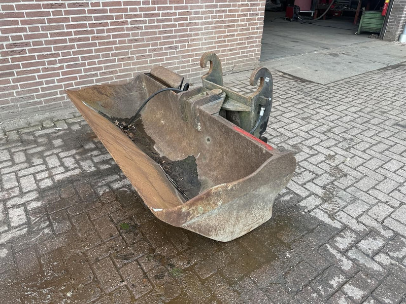 KANTELBAK CW 30 - Gebruikt - Bucket for Construction machinery: picture 3 KANTELBAK CW 30 - Gebruikt - Bucket for Construction machinery: picture 3