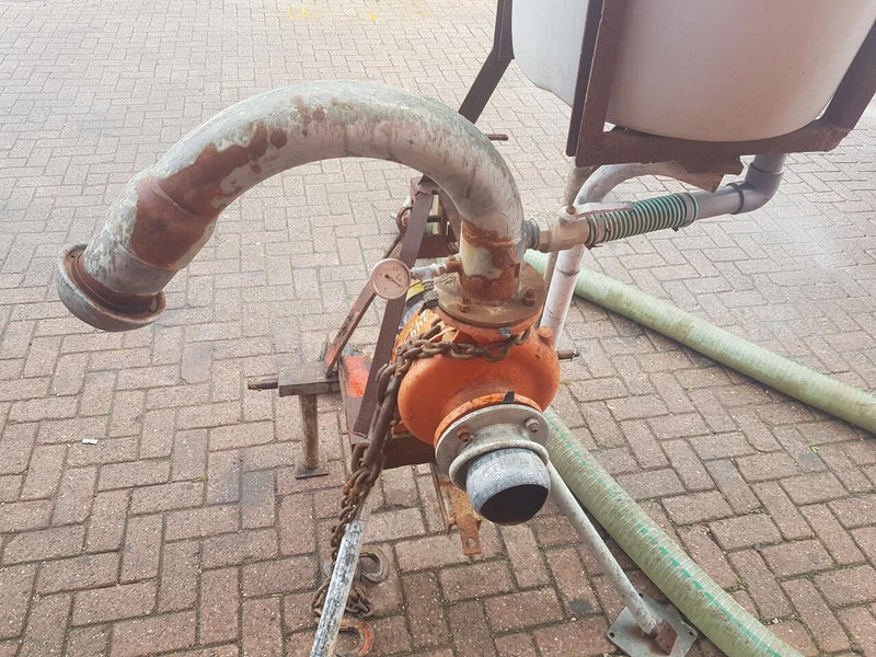 Landini waterpomp - Gebruikt - Water pump: picture 4 Landini waterpomp - Gebruikt - Water pump: picture 4