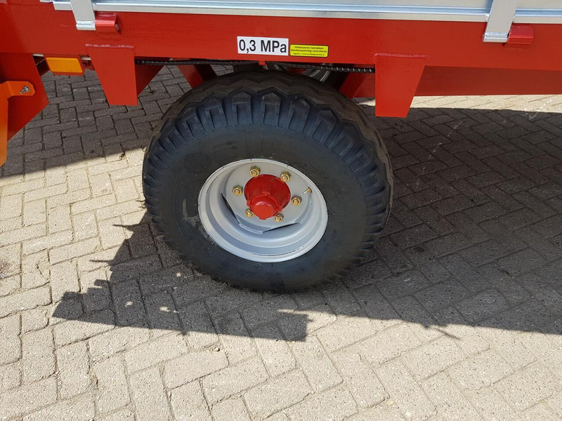 MINI Mini meststrooier 5T - Manure spreader: picture 3 MINI Mini meststrooier 5T - Manure spreader: picture 3