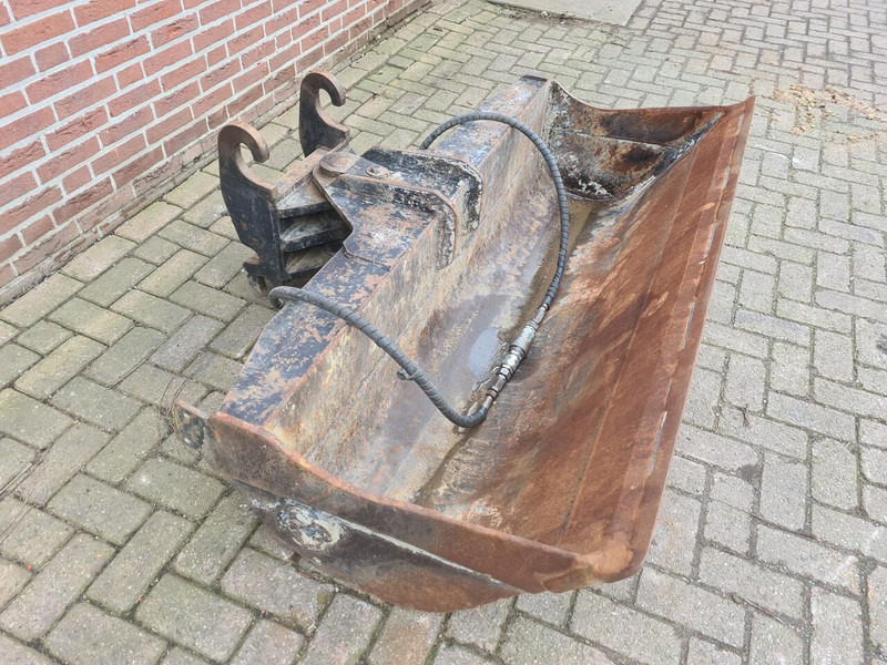 Onbekend  - Bucket for Construction machinery: picture 3 Onbekend  - Bucket for Construction machinery: picture 3