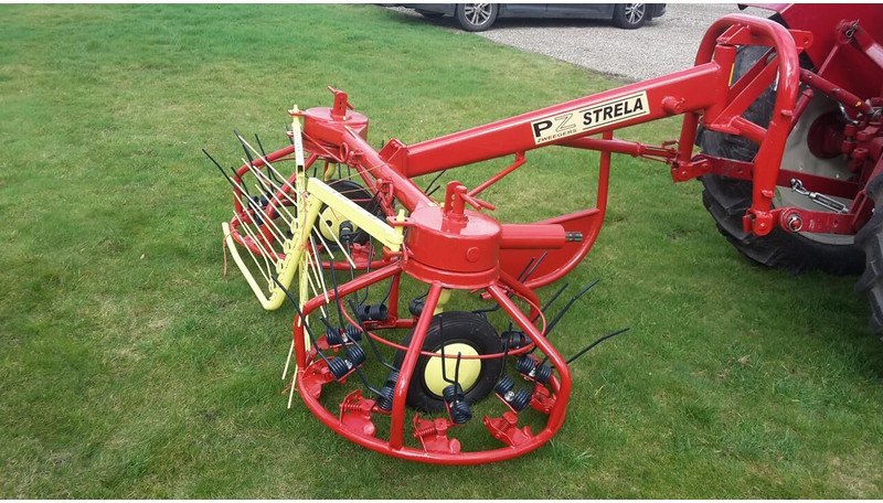 PZ strela - Tedder/ Rake: picture 5 PZ strela - Tedder/ Rake: picture 5