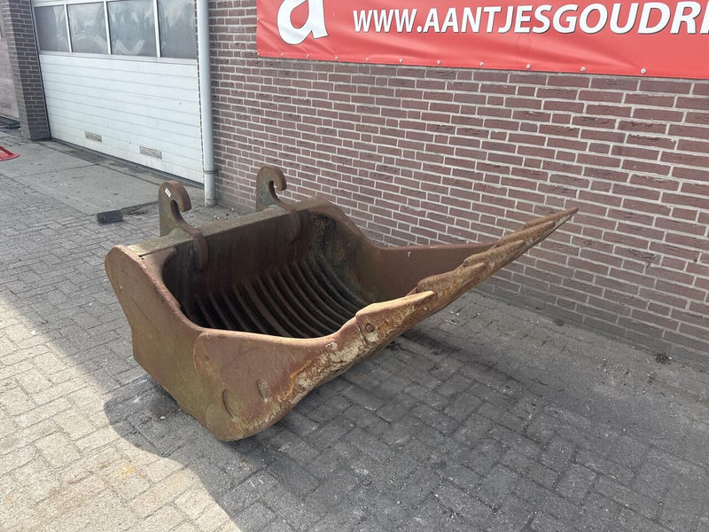 Puinbak CW 30 - Bucket: picture 2 Puinbak CW 30 - Bucket: picture 2