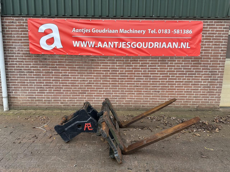 S60 - Forks for Material handling equipment: picture 1 S60 - Forks for Material handling equipment: picture 1