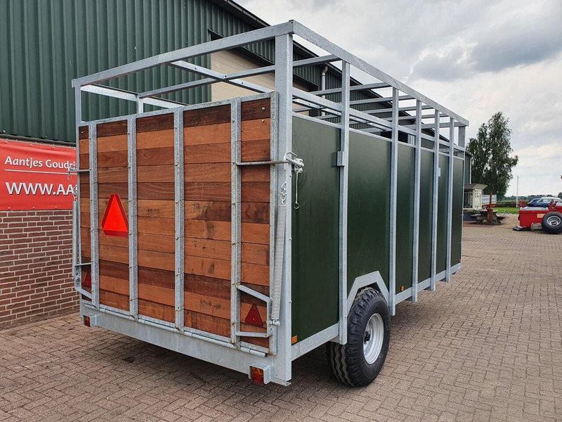 Veewagen voor 6 a 7 koeien - Farm trailer: picture 3 Veewagen voor 6 a 7 koeien - Farm trailer: picture 3