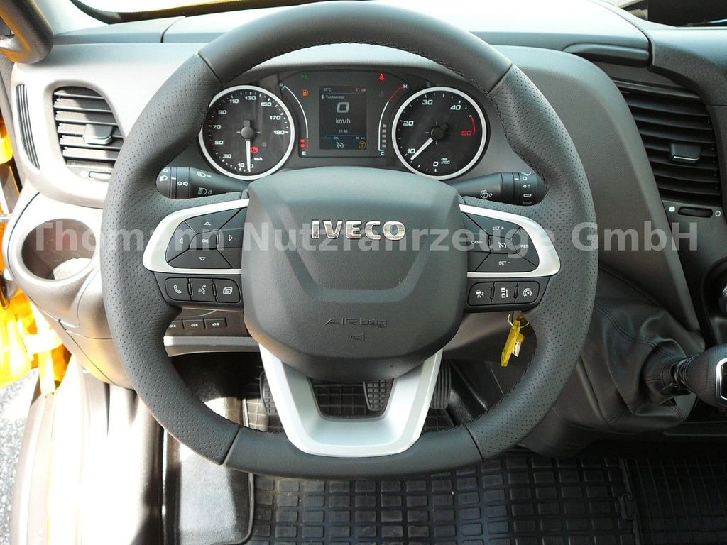 New Tow truck, Van Iveco DAILY 70C18 Schiebeplateau Luftfederung Navi: picture 20