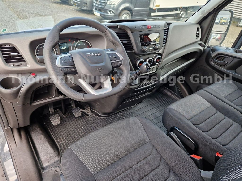 New Box van Iveco Daily 35S18 Koffer Türen: picture 17