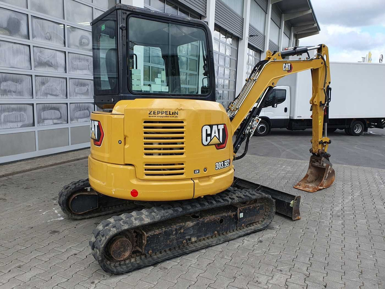 CAT 303.5E2CR / nur 2.107h! / 1x Tieflöffel / 2021 - Mini excavator: picture 3 CAT 303.5E2CR / nur 2.107h! / 1x Tieflöffel / 2021 - Mini excavator: picture 3
