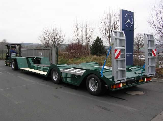 Ebert TL 30 ST Spezialtieflader Ebert TL 30 ST Spezialtieflader - Low loader trailer: picture 2 Ebert TL 30 ST Spezialtieflader Ebert TL 30 ST Spezialtieflader - Low loader trailer: picture 2