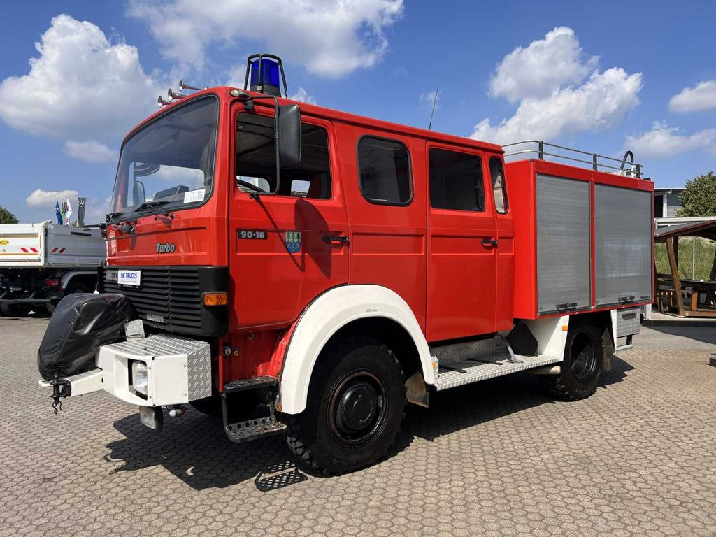Iveco 75-16 AW 4x4 LF8 Feuerwehr Standheizung 9 Sitze - Fire truck: picture 4 Iveco 75-16 AW 4x4 LF8 Feuerwehr Standheizung 9 Sitze - Fire truck: picture 4