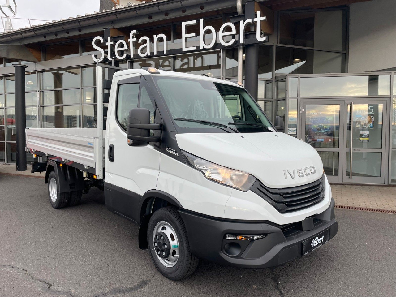 Iveco Daily 35C14 A8 *R3.450mm*Automatik* 7x vorhanden - Tipper van: picture 2 Iveco Daily 35C14 A8 *R3.450mm*Automatik* 7x vorhanden - Tipper van: picture 2