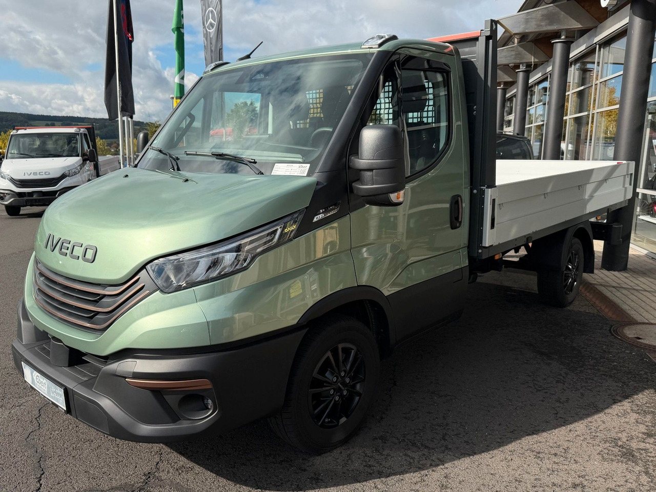 Iveco Daily 35S14 A8 Pritsche *R.3450mm*AHK*Automatik - Flatbed van: picture 3 Iveco Daily 35S14 A8 Pritsche *R.3450mm*AHK*Automatik - Flatbed van: picture 3