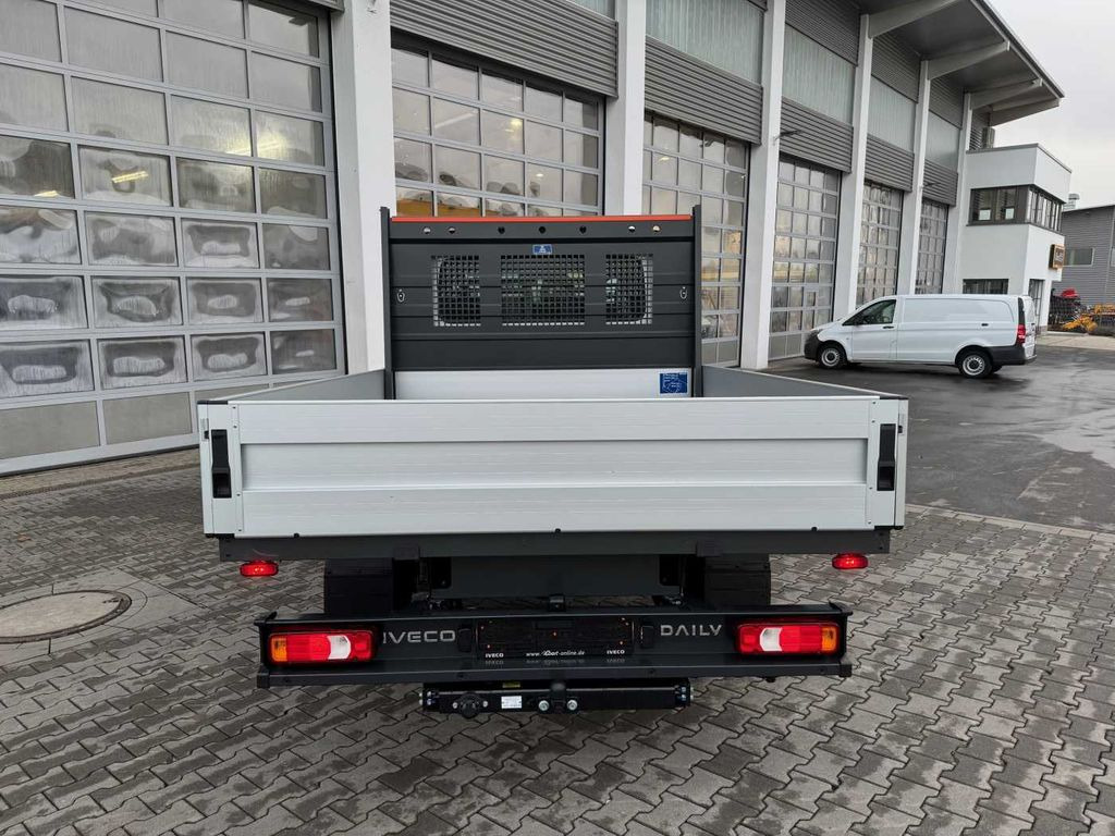 Iveco Daily 35S16 A8 Pritsche *7-Sitze*AHK*Automatik* - Flatbed van: picture 4 Iveco Daily 35S16 A8 Pritsche *7-Sitze*AHK*Automatik* - Flatbed van: picture 4