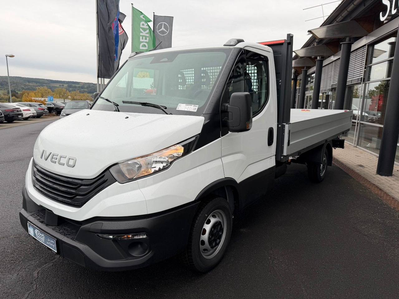 Iveco Daily 35S16 H 3.0L *R3.750mm*AHK*Klima* - Flatbed van: picture 3 Iveco Daily 35S16 H 3.0L *R3.750mm*AHK*Klima* - Flatbed van: picture 3