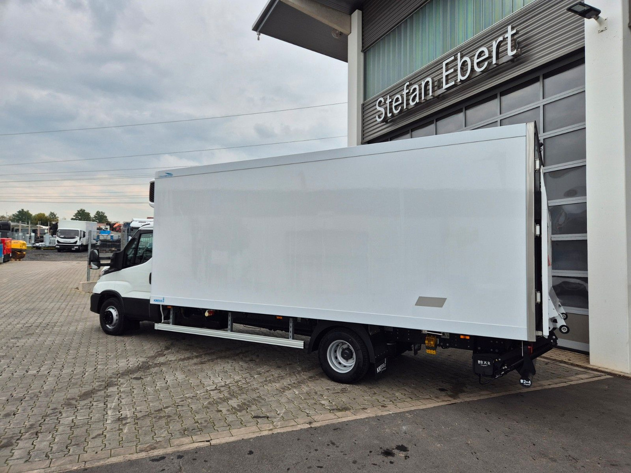 Iveco Daily 70C18 A8 3.0L *R5.100mm*LBW*Luft*Automatik - Refrigerated van: picture 4 Iveco Daily 70C18 A8 3.0L *R5.100mm*LBW*Luft*Automatik - Refrigerated van: picture 4