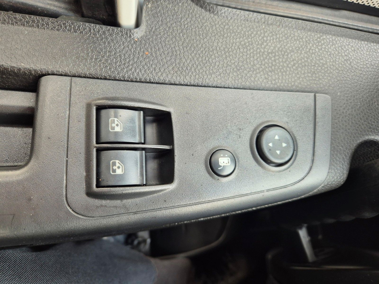 Box van Iveco Eurocargo 75-210 Koffer LBW: picture 30