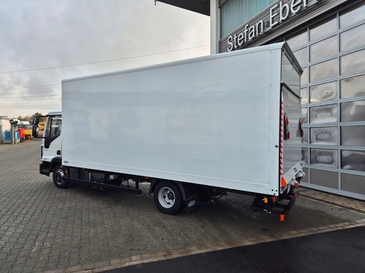 Box van Iveco Eurocargo 75-210 Koffer LBW: picture 31
