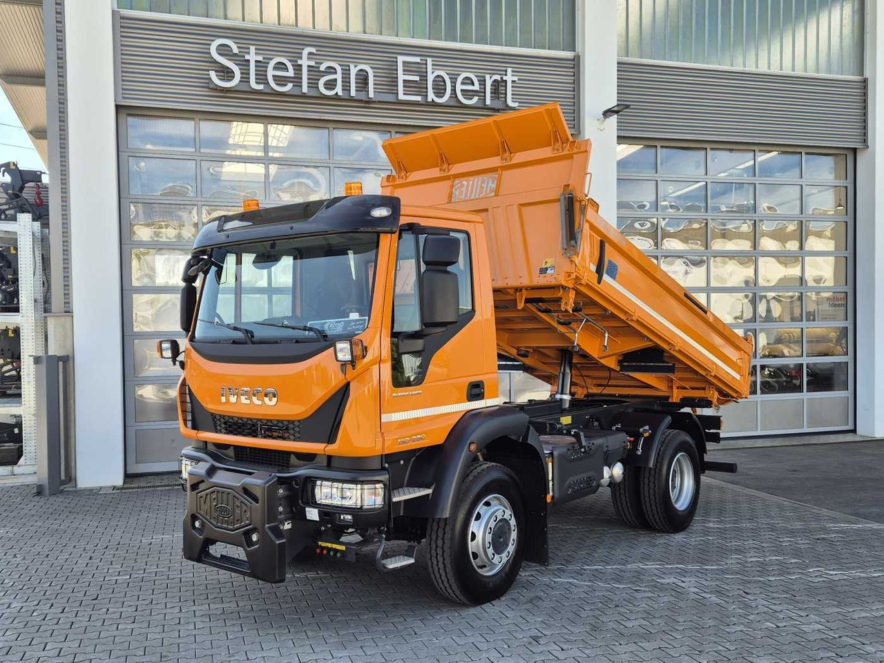 Iveco Eurocargo ML150E28W 4x4 Winterdienst Vorb. 2xAHK - Tipper: picture 1 Iveco Eurocargo ML150E28W 4x4 Winterdienst Vorb. 2xAHK - Tipper: picture 1