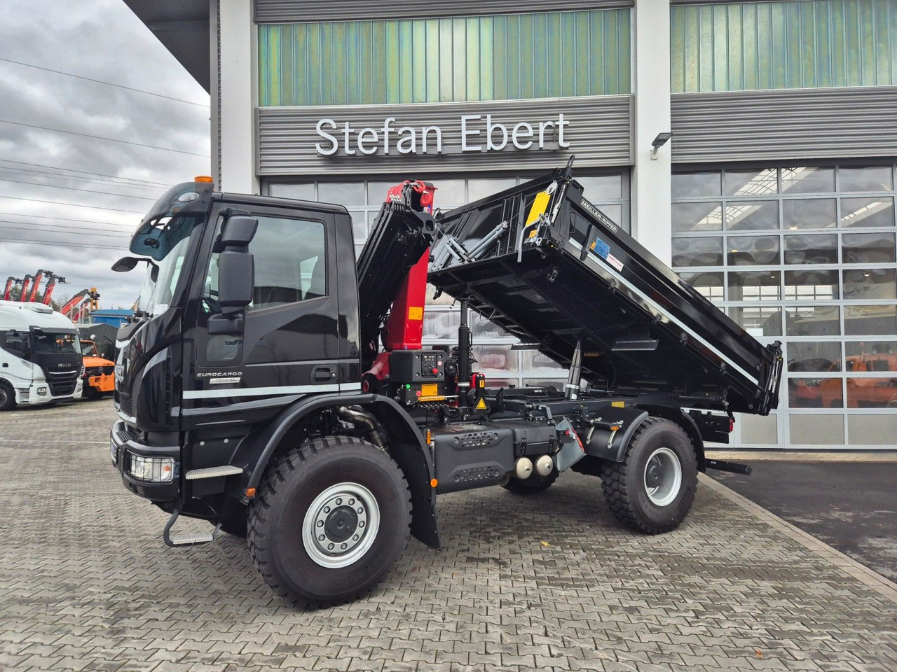 Iveco Eurocargo ML150E32WS 4x4 Kran HMF 1130K Funk AHK - Tipper, Crane truck: picture 4 Iveco Eurocargo ML150E32WS 4x4 Kran HMF 1130K Funk AHK - Tipper, Crane truck: picture 4
