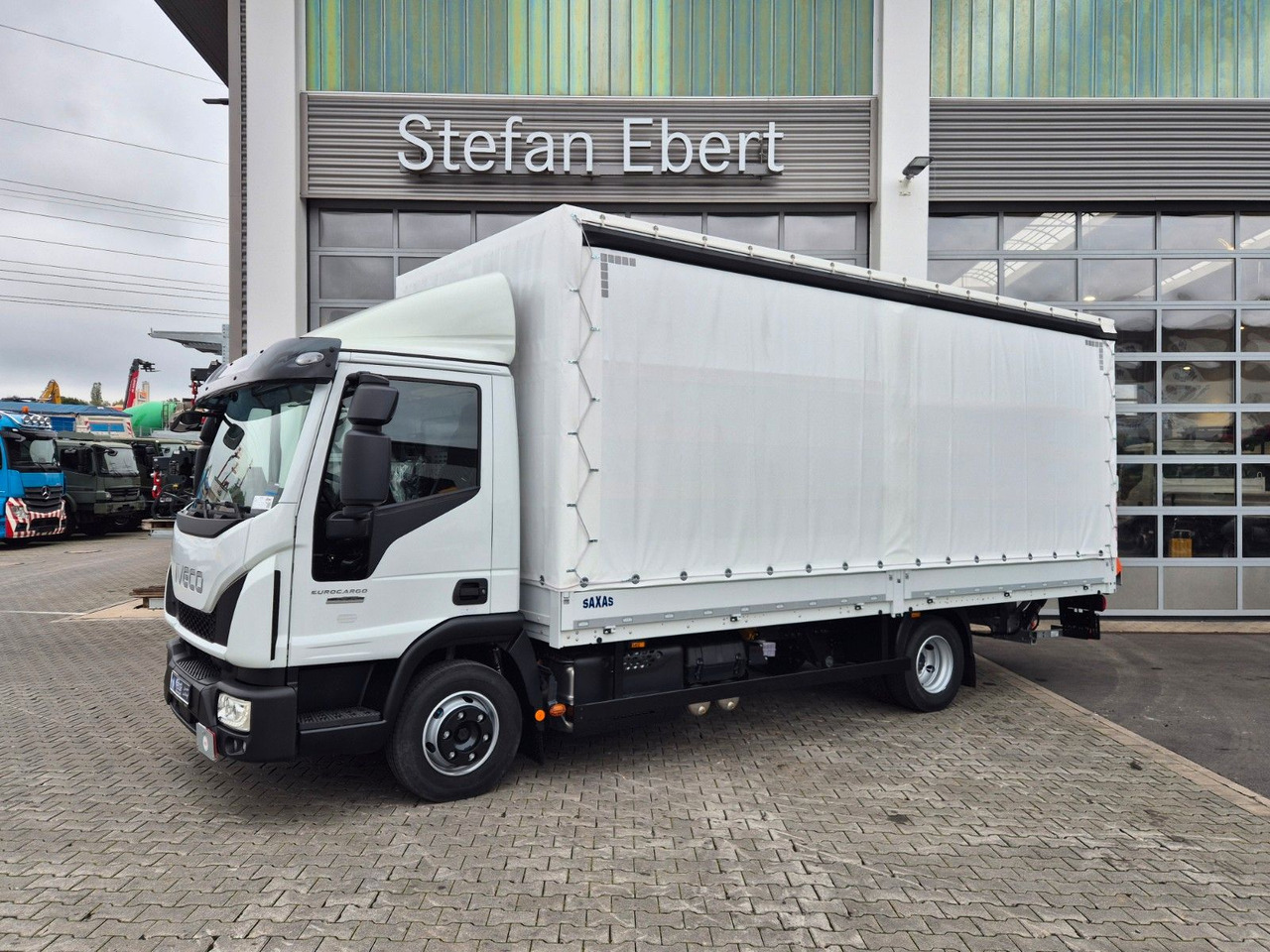 Iveco Eurocargo ML75E19/P LBW  Spoiler Klima 3 Sitze - Curtain side van: picture 3 Iveco Eurocargo ML75E19/P LBW  Spoiler Klima 3 Sitze - Curtain side van: picture 3