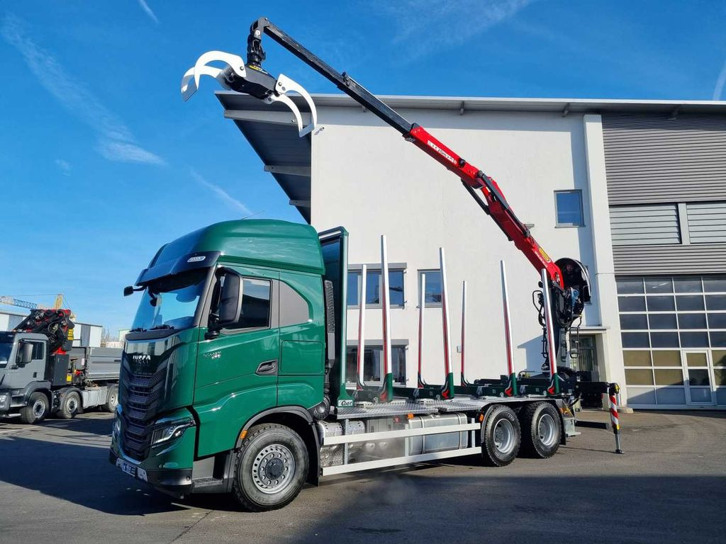 Iveco X-Way AS300X57 Z/P HR ON+ 6x4 (6x6 Hi Traction) - Timber truck, Crane truck: picture 2 Iveco X-Way AS300X57 Z/P HR ON+ 6x4 (6x6 Hi Traction) - Timber truck, Crane truck: picture 2
