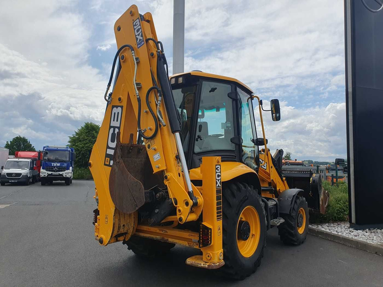 JCB 3CX / Gabel & 4in1 Schaufel / nur 1.561h / 2022 - Backhoe loader: picture 5 JCB 3CX / Gabel & 4in1 Schaufel / nur 1.561h / 2022 - Backhoe loader: picture 5