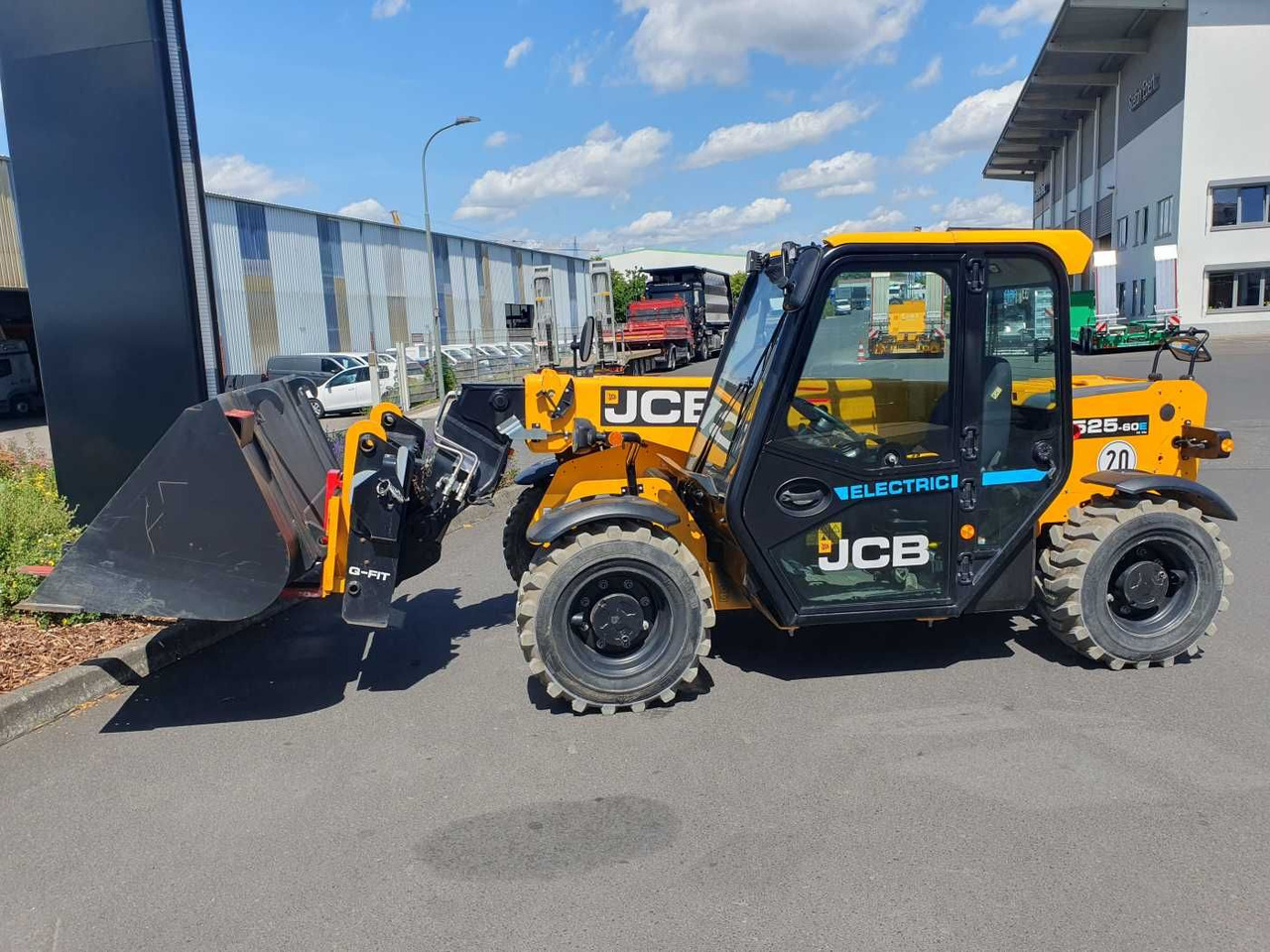 JCB 525-60E / Elektro / 2022 / nur 176h / Gabel - Telescopic handler: picture 2 JCB 525-60E / Elektro / 2022 / nur 176h / Gabel - Telescopic handler: picture 2