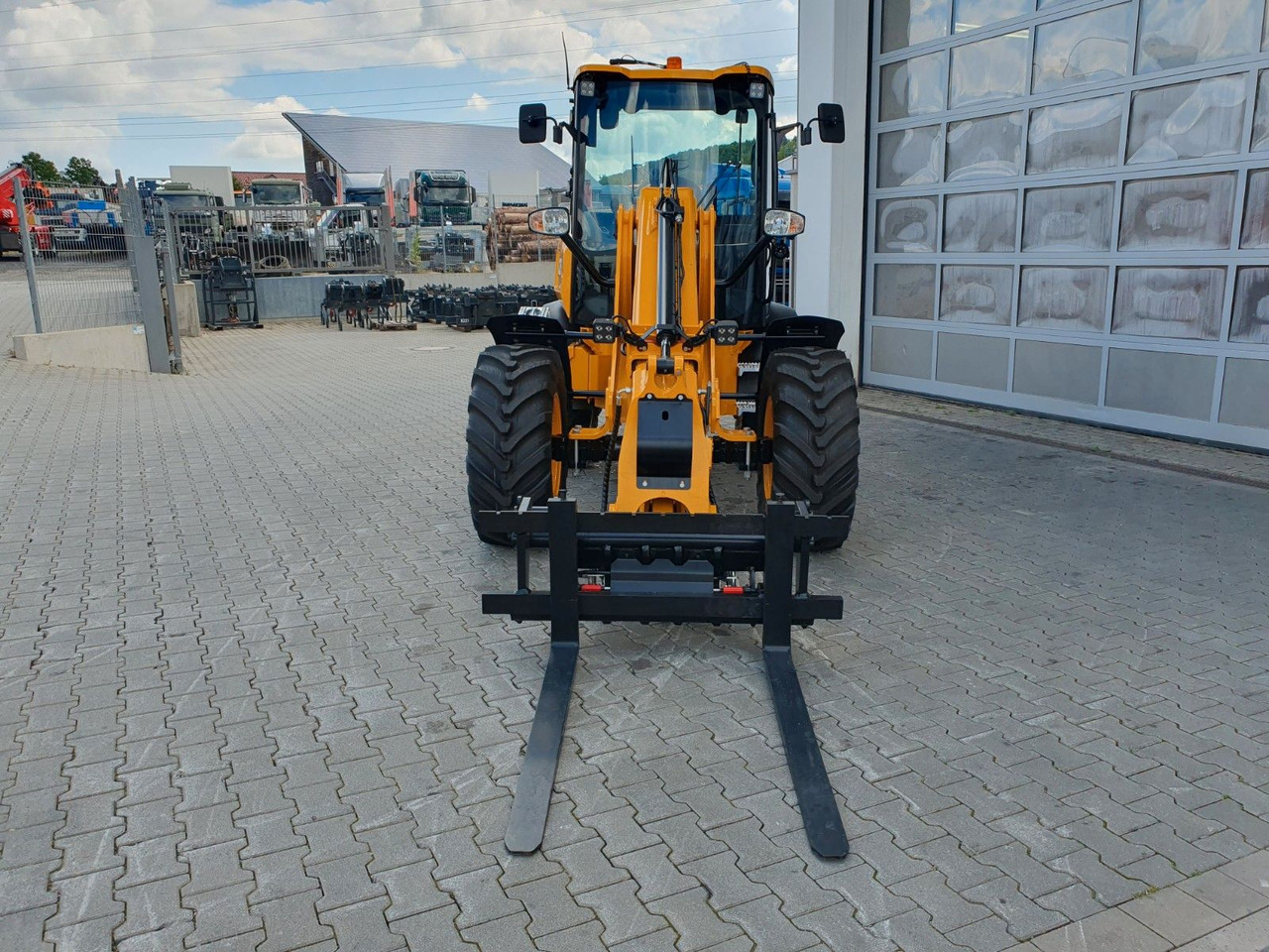 Wheel loader JCB TM 220 SV C / Neufahrzeug / Teleskop / Gabel: picture 9