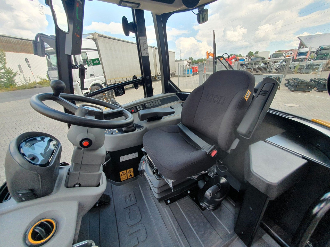 Wheel loader JCB TM 220 SV C / Neufahrzeug / Teleskop / Gabel: picture 12