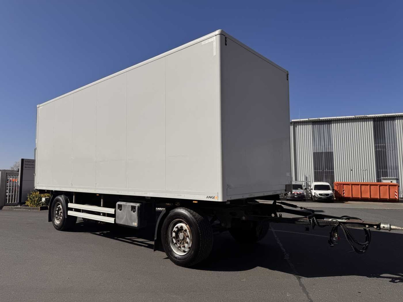 Junge AASK18P037 LBW Bär (2.000kg) - Closed box trailer: picture 2 Junge AASK18P037 LBW Bär (2.000kg) - Closed box trailer: picture 2