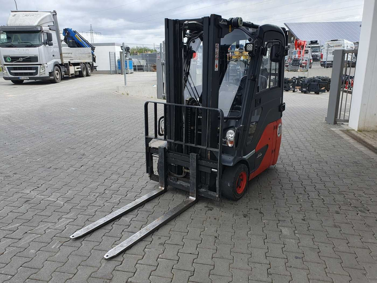Electric forklift Linde E14 - 02 / Triplex: 4.00m! / SS / nur 1.777h!: picture 7