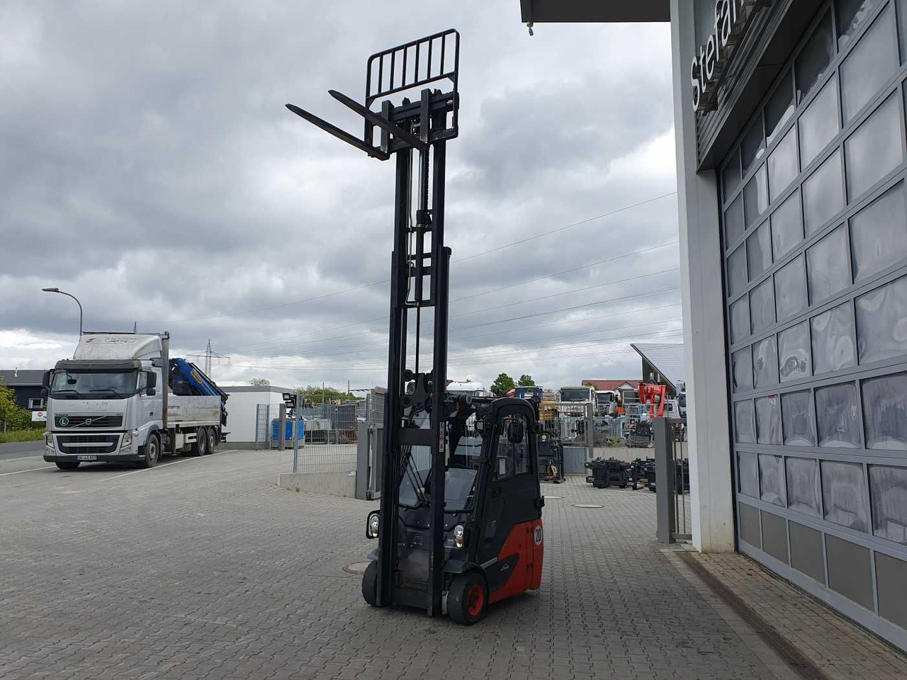 Electric forklift Linde E14 - 02 / Triplex: 4.00m! / SS / nur 1.777h!: picture 9