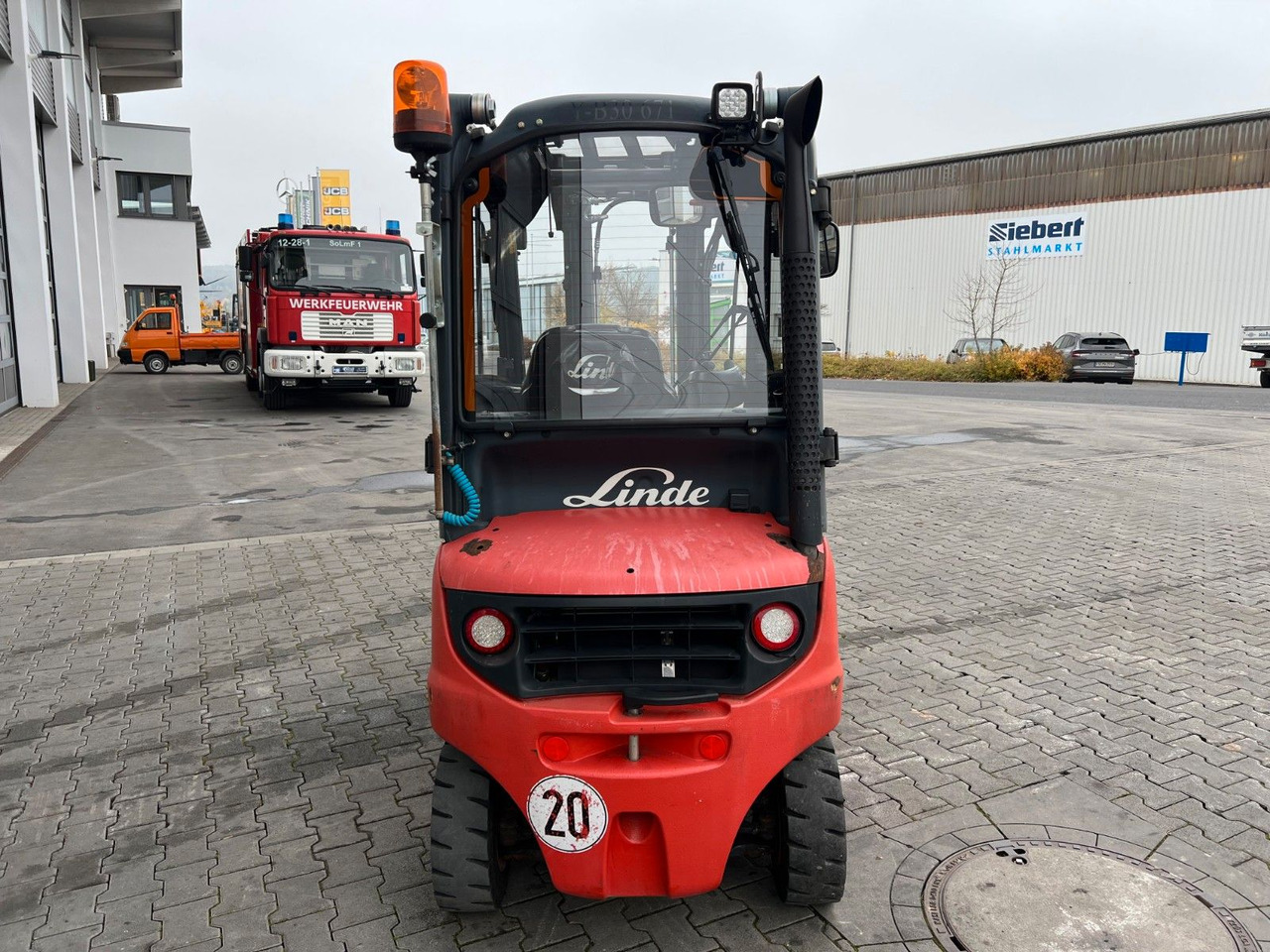 Linde H14D-01 / Triplex: 4.60m! / SS / nur 1.672h! - Diesel forklift: picture 5 Linde H14D-01 / Triplex: 4.60m! / SS / nur 1.672h! - Diesel forklift: picture 5