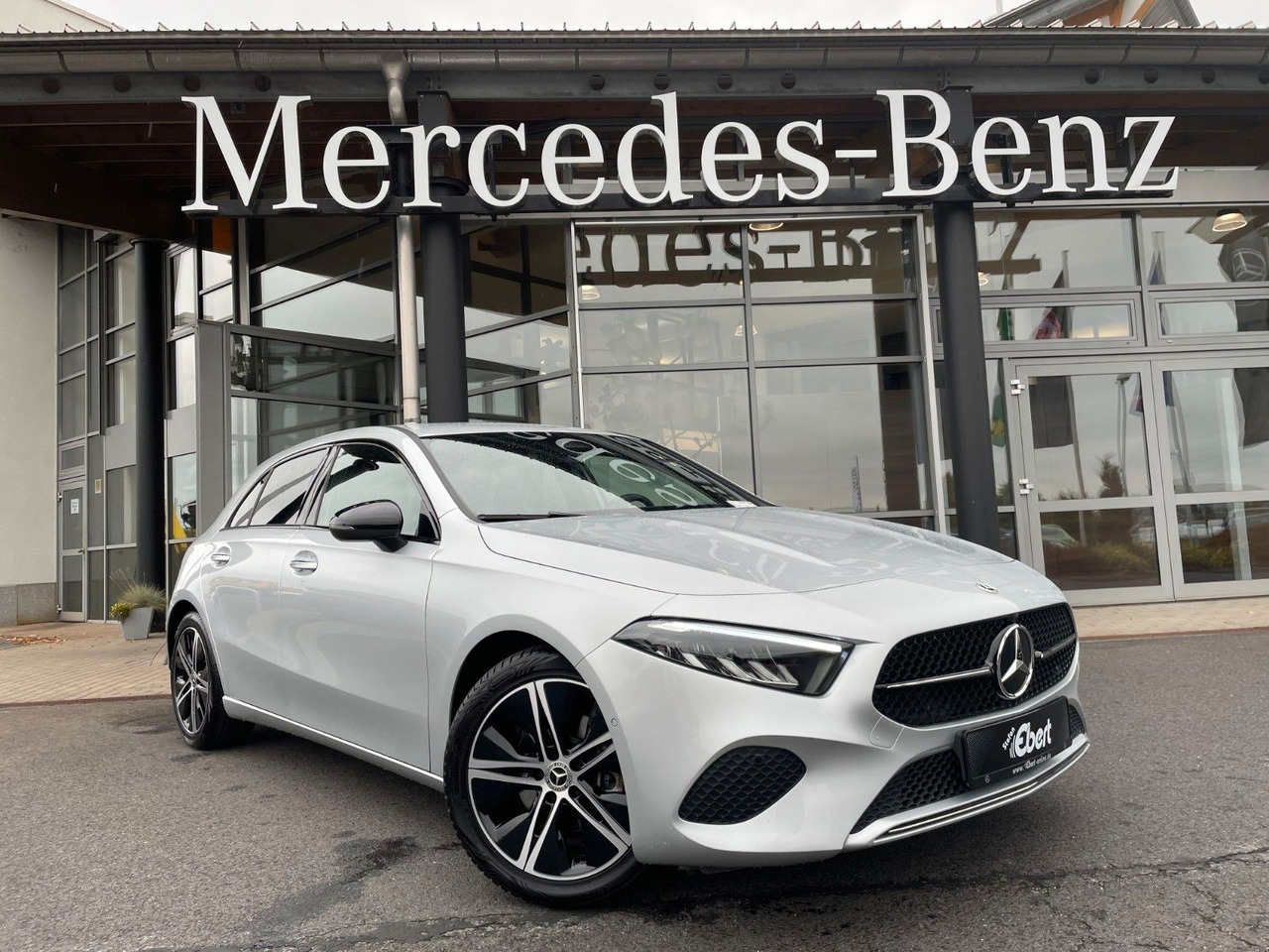 Mercedes-Benz A 200 Progressive Ambiente+R-Kamera+ - Sedan: picture 1 Mercedes-Benz A 200 Progressive Ambiente+R-Kamera+ - Sedan: picture 1