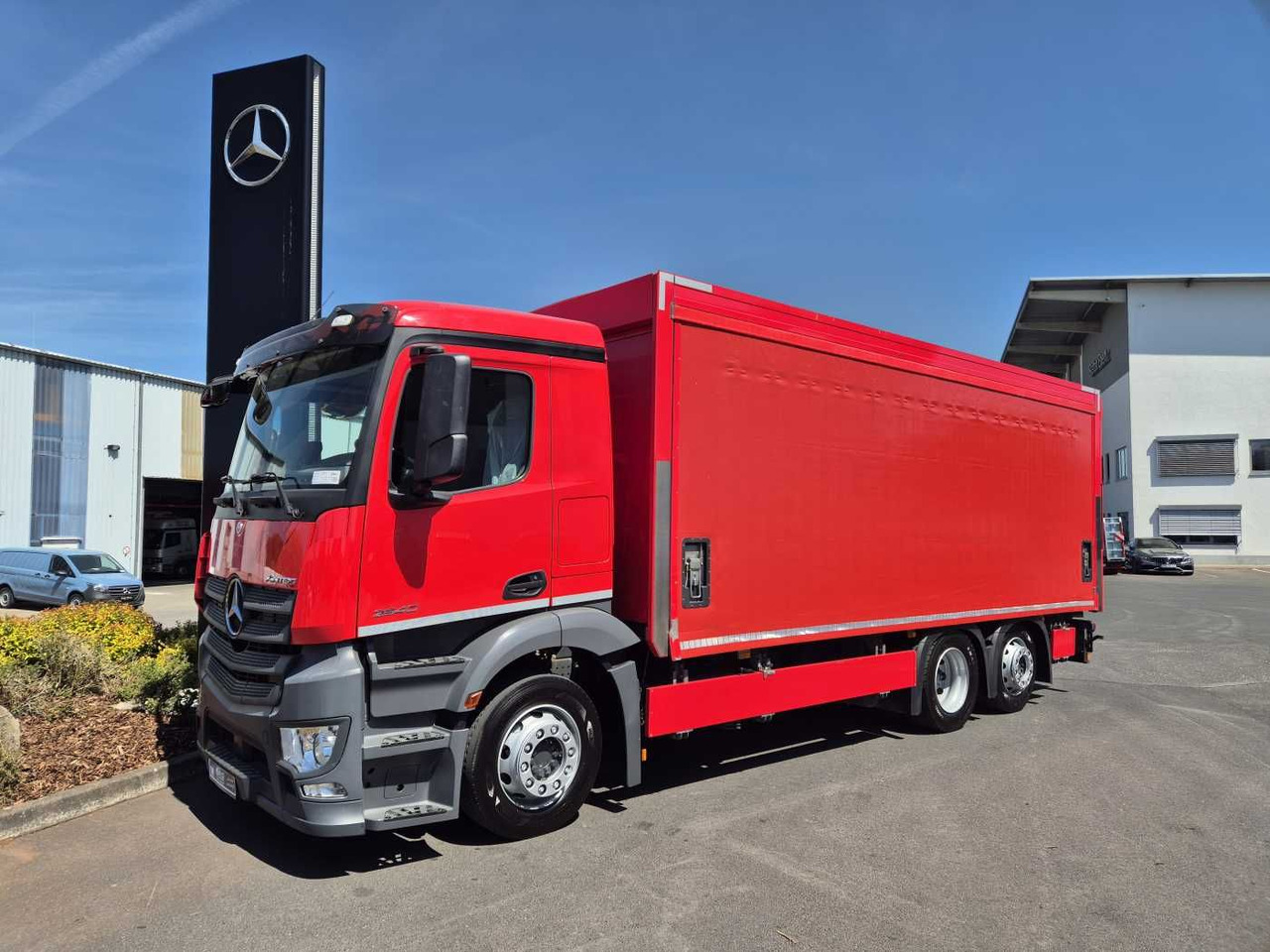 Mercedes-Benz Antos 2540 LnR 6x2 LBW Schiebeplanen AHK - Beverage truck: picture 2 Mercedes-Benz Antos 2540 LnR 6x2 LBW Schiebeplanen AHK - Beverage truck: picture 2