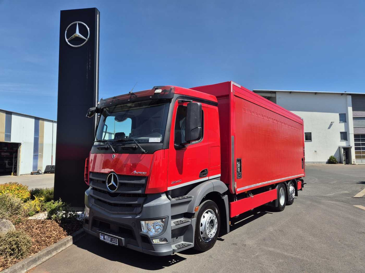 Mercedes-Benz Antos 2540 LnR 6x2 LBW Schiebeplanen AHK - Curtainsider truck: picture 1 Mercedes-Benz Antos 2540 LnR 6x2 LBW Schiebeplanen AHK - Curtainsider truck: picture 1