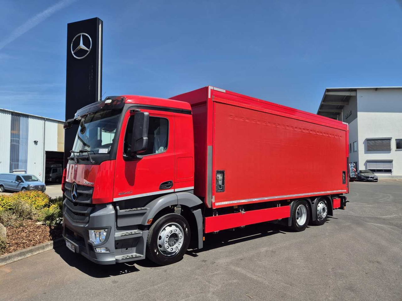 Mercedes-Benz Antos 2540 LnR 6x2 LBW Schiebeplanen AHK - Curtainsider truck: picture 2 Mercedes-Benz Antos 2540 LnR 6x2 LBW Schiebeplanen AHK - Curtainsider truck: picture 2