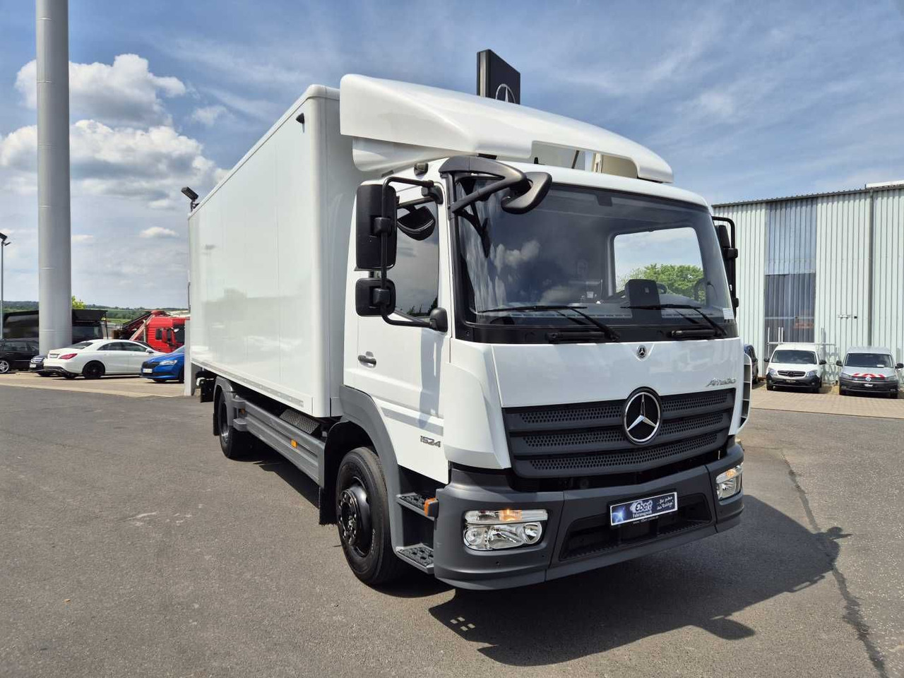 Mercedes-Benz Atego 1524 L LBW 1.500kg Standheizung Klima - Box truck: picture 3 Mercedes-Benz Atego 1524 L LBW 1.500kg Standheizung Klima - Box truck: picture 3