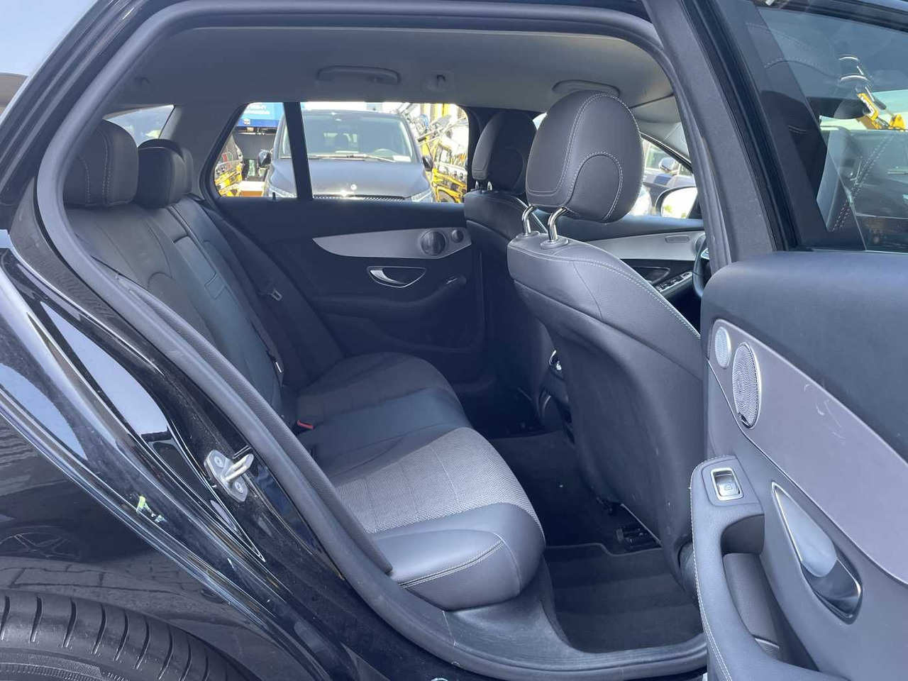 Car Mercedes-Benz C 220 d T 9G Avantgarde R-Kamera+AHK +Burmester+: picture 7