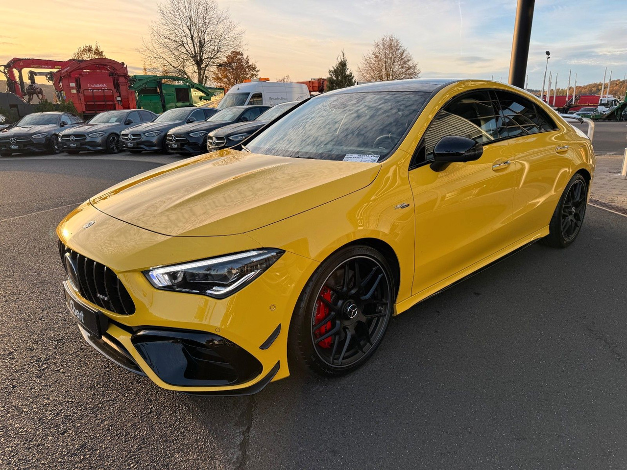 Mercedes-Benz CLA 45 AMG+Aerodynamic+Pano+Burm+Multikontur+ - Coupe: picture 2 Mercedes-Benz CLA 45 AMG+Aerodynamic+Pano+Burm+Multikontur+ - Coupe: picture 2