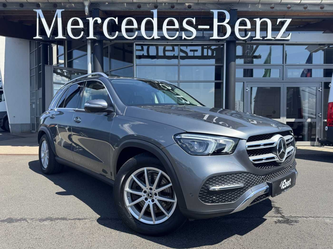 Mercedes-Benz GLE 350de 4M AMG+AHK+DistrPlus+HUD+360 - SUV: picture 1 Mercedes-Benz GLE 350de 4M AMG+AHK+DistrPlus+HUD+360 - SUV: picture 1