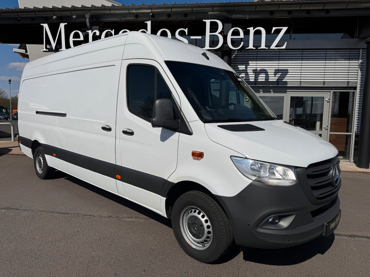 Mercedes-Benz Sprinter 315 CDI 4325 Klima 360 Schwing MBUX SHZ - Panel van: picture 1 Mercedes-Benz Sprinter 315 CDI 4325 Klima 360 Schwing MBUX SHZ - Panel van: picture 1