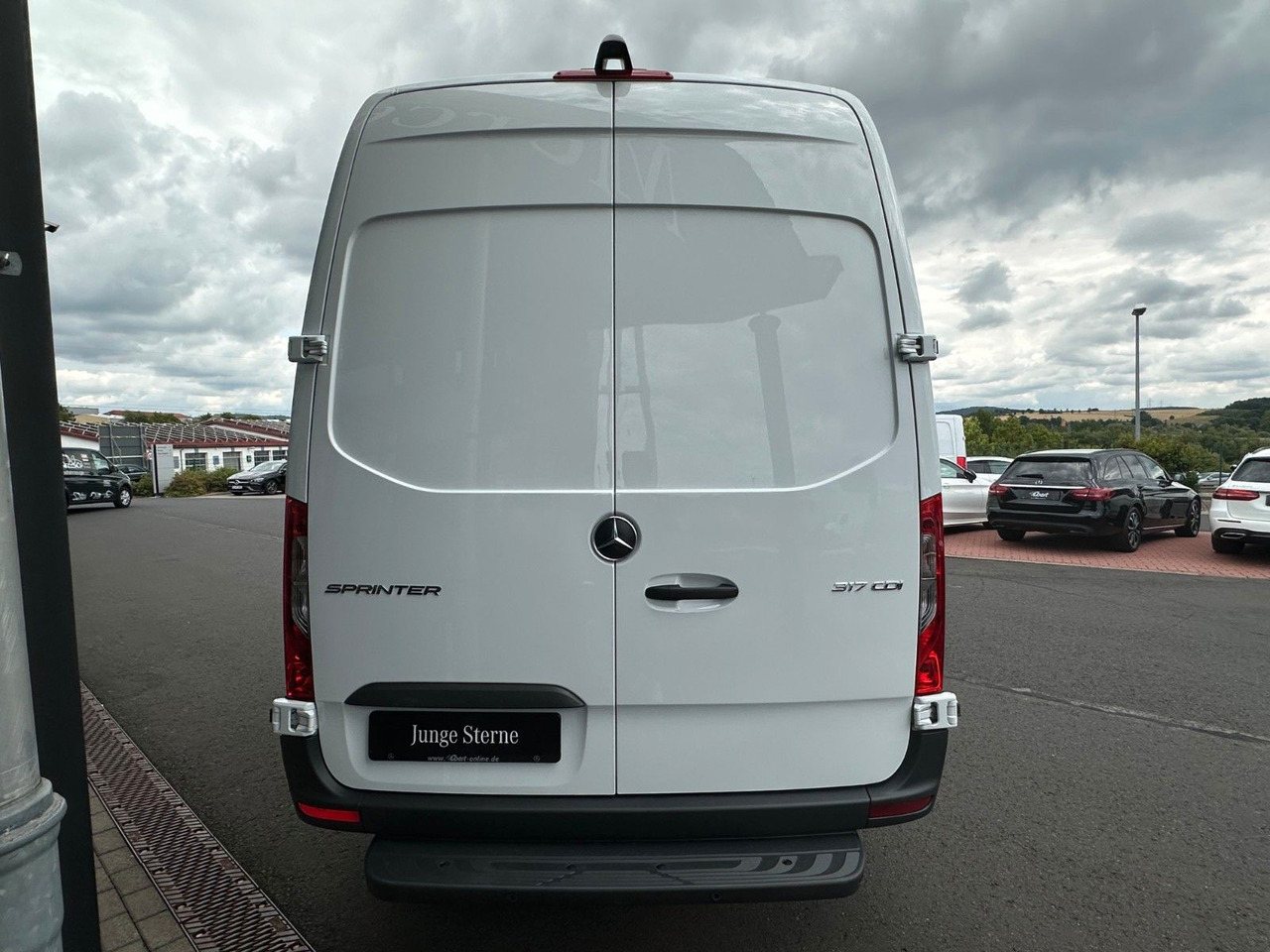 Mercedes-Benz Sprinter 317 CDI 3665 9G Klima 360 SHZ Tempomat - Panel van: picture 5 Mercedes-Benz Sprinter 317 CDI 3665 9G Klima 360 SHZ Tempomat - Panel van: picture 5