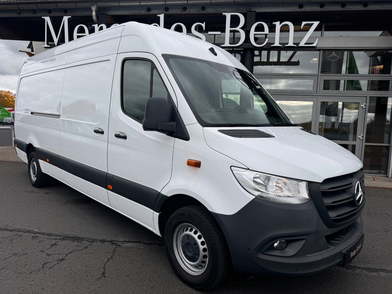 Mercedes-Benz Sprinter 317 CDI 4325 Klima 360 Schwing SHZ - Panel van: picture 1 Mercedes-Benz Sprinter 317 CDI 4325 Klima 360 Schwing SHZ - Panel van: picture 1