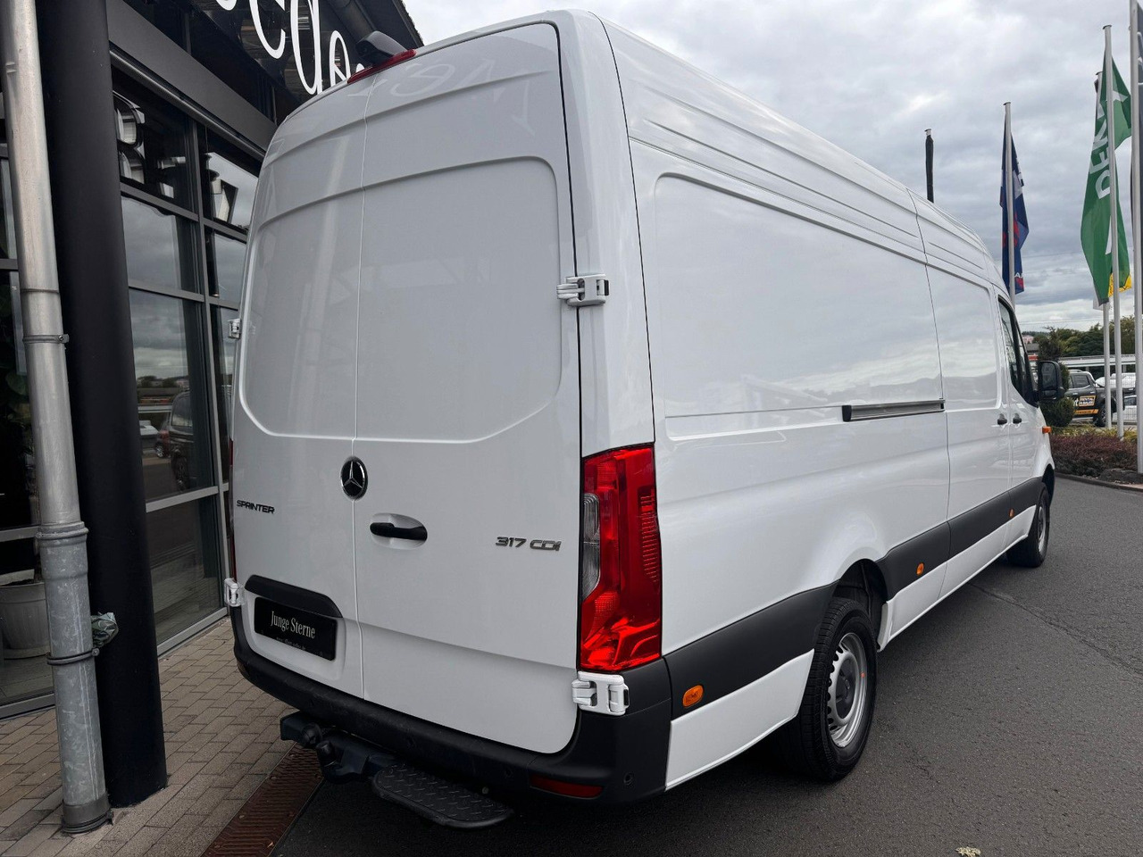 Mercedes-Benz Sprinter 317 CDI 9G 4325 Klima AHK Kamera - Panel van: picture 4 Mercedes-Benz Sprinter 317 CDI 9G 4325 Klima AHK Kamera - Panel van: picture 4