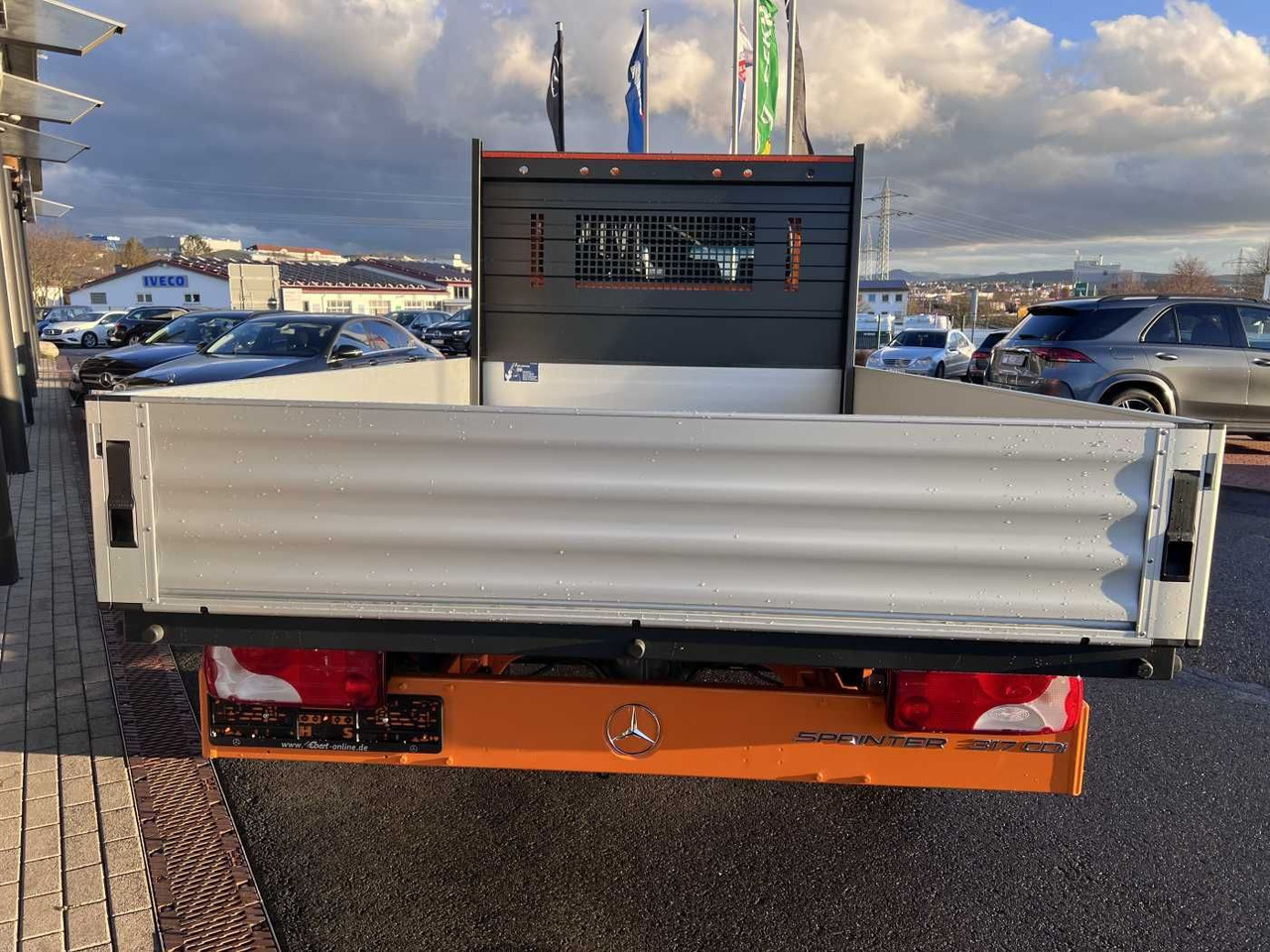 Mercedes-Benz Sprinter 317 CDI DoKa 4325 Klima MBUX Stdheiz - Flatbed van, Combi van: picture 5 Mercedes-Benz Sprinter 317 CDI DoKa 4325 Klima MBUX Stdheiz - Flatbed van, Combi van: picture 5