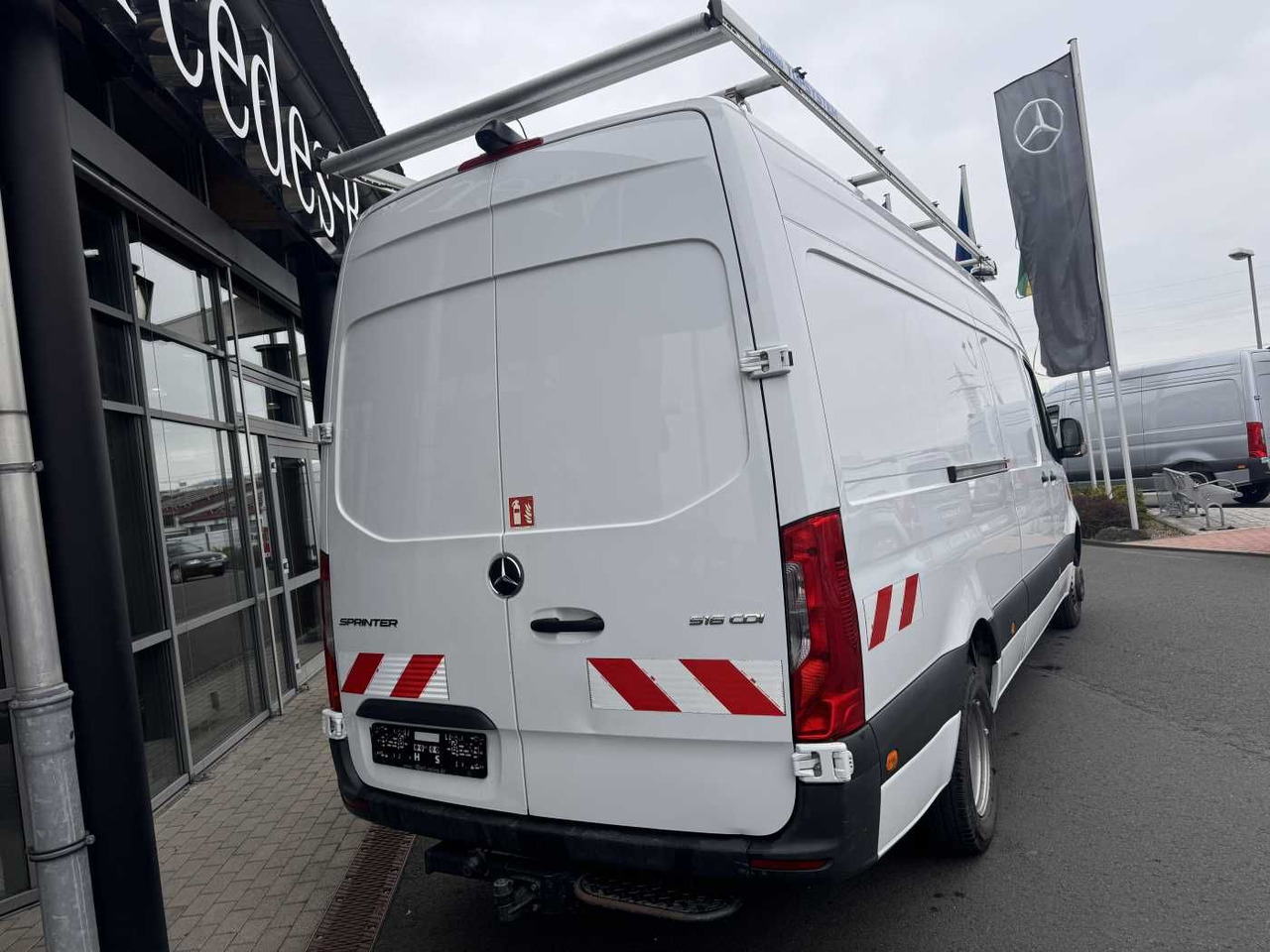 Mercedes-Benz Sprinter 516 CDI Werkstatt/Regal AHK3,5to Klima - Panel van: picture 4 Mercedes-Benz Sprinter 516 CDI Werkstatt/Regal AHK3,5to Klima - Panel van: picture 4