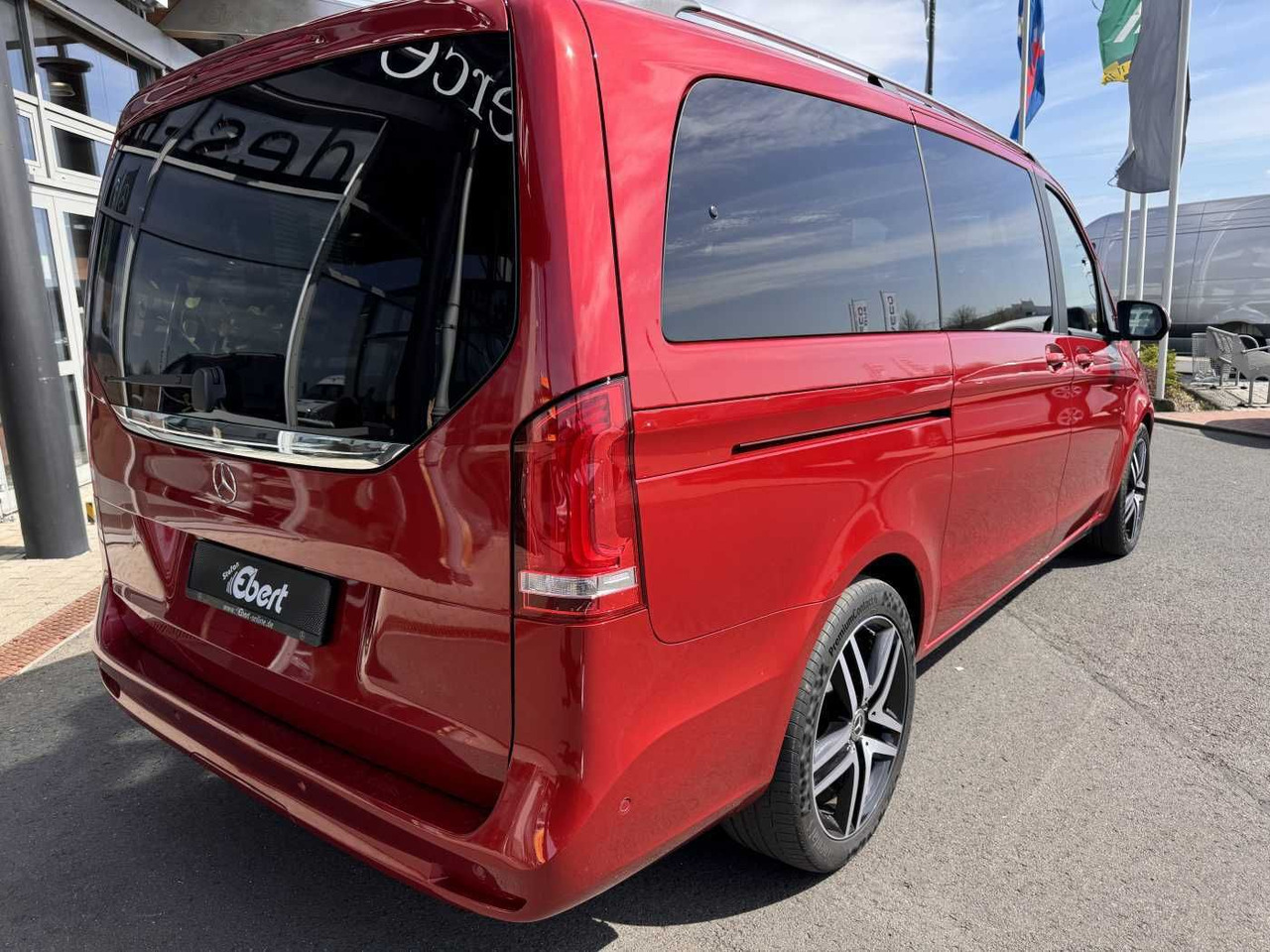 Mercedes-Benz V 300 d AVA ED Tisch AHK DISTRONIC 360 7Sitze - Car: picture 4 Mercedes-Benz V 300 d AVA ED Tisch AHK DISTRONIC 360 7Sitze - Car: picture 4