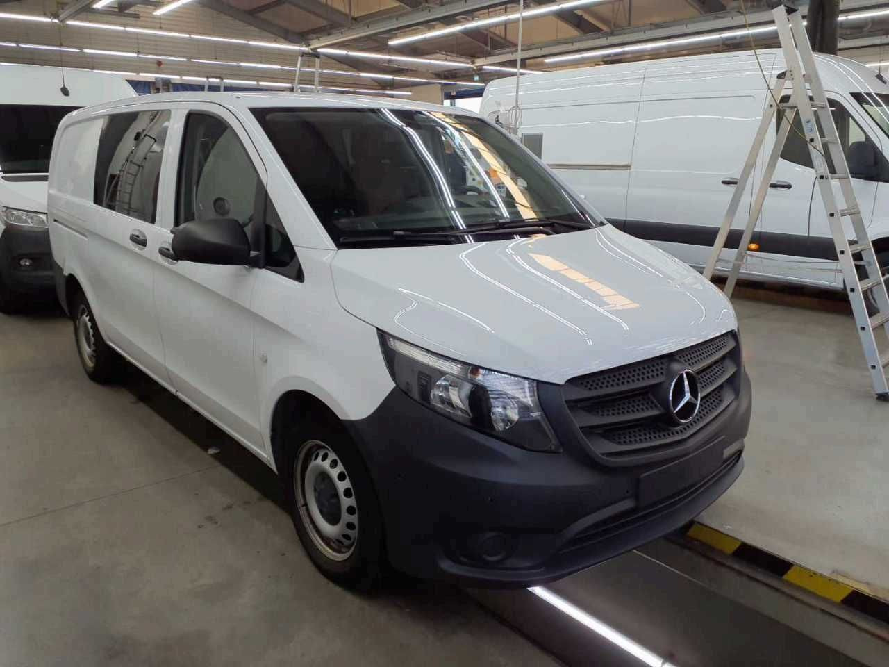 Mercedes-Benz Vito 114 CDI Mixto Klima Kamera Tempomat AHK - Small van, Combi van: picture 3 Mercedes-Benz Vito 114 CDI Mixto Klima Kamera Tempomat AHK - Small van, Combi van: picture 3